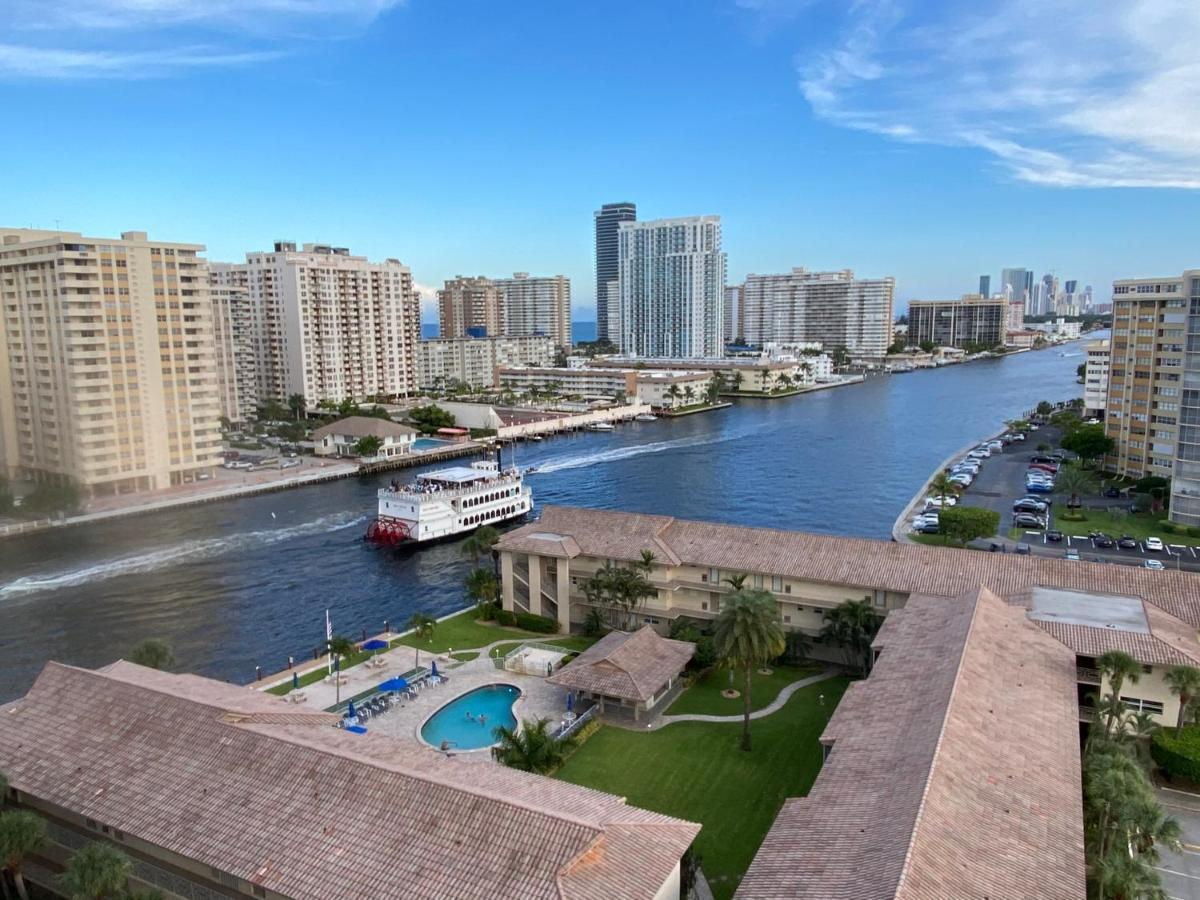Beachwalk Studio Apmt 2 Beds, Amazing Views 2010B Холандейл Бийч Екстериор снимка