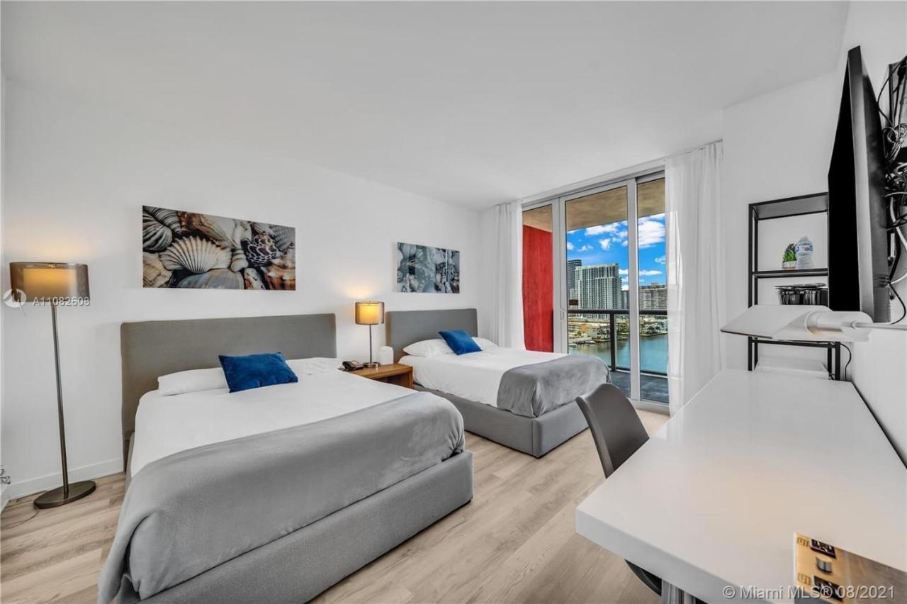 Beachwalk Studio Apmt 2 Beds, Amazing Views 2010B Холандейл Бийч Екстериор снимка