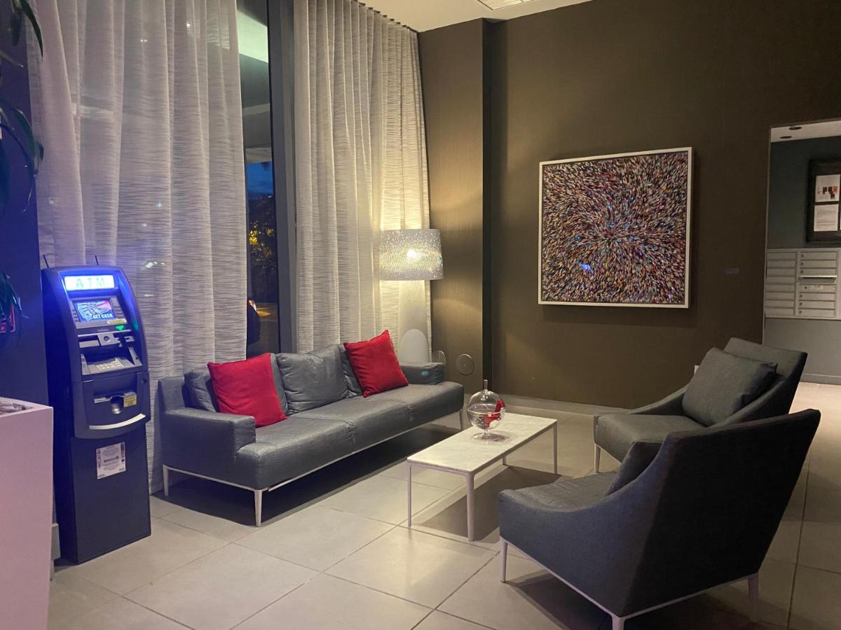 Beachwalk Studio Apmt 2 Beds, Amazing Views 2010B Холандейл Бийч Екстериор снимка